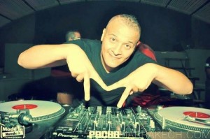 DJ HAMIDA, DU PARC SALENGRO AU DISQUE D’OR : ITINÉRAIRE D’UN MONTCELLIEN QUI MONTE