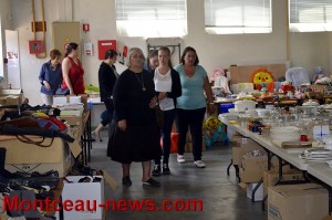 Brocante à Bellevue (Montceau-les-Mines)