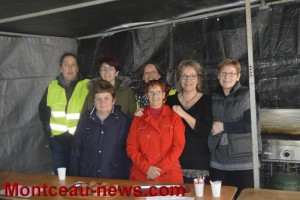 Vide-grenier (Ciry-le-Noble)