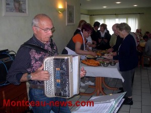 Fête de la musique à la Résidence des Tilleuls (Saint-Vallier)
