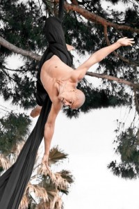 Balade sensorielle et dansée et spectacle de danse aérienne « La voile »