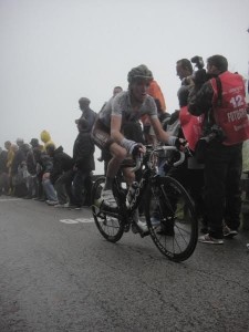 Tour de France 2016 : Romain Bardet sur le podium. Première victoire française.