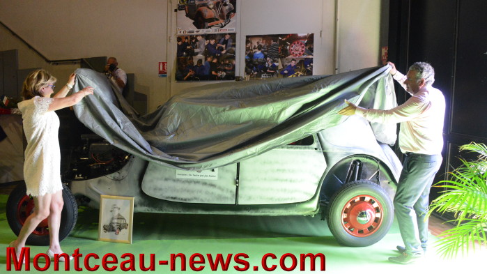 drapeau-10091678