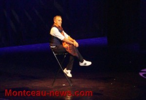 Plus de 600 spectateurs pour Elie Semoun au Creusot