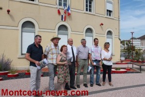 Visite du jury départemental « villes et villages fleuris » à Saint-Vallier