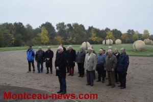Fleurissement du mémorial AFN à Blanzy