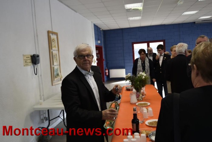 amis-reunis-2211163