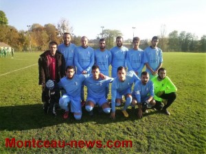 US Blanzy Foot (Sponsoring) : Le Tabac du Plessis de Jérôme Léger offre un jeu de maillots complet au club