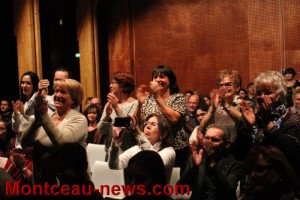Théâtre – Salle comble à Montceau-les-Mines pour Camille Mutin