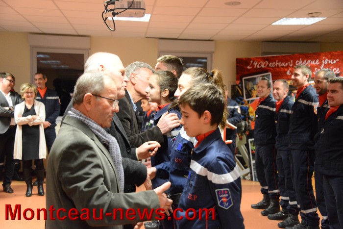 grades-pompiers-10121631