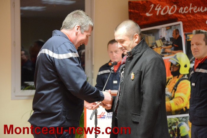 grades-pompiers-10121636