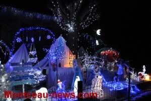 Illuminations et décorations le long du canal à Palinges