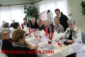 Repas de Noël à la résidence des Tilleuls à Saint-Vallier