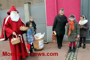 Avec le comité des fêtes à Saint-Vallier, au bourg et ce vendredi aux Gautherets (10h)