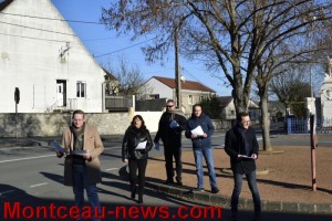 Distribution de tracts par le FN lors de la visite d’Arnaud Montebourg