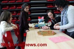 Au Foyer des jeunes et d’éducation permanente à Saint-Vallier
