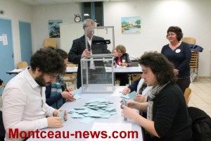 Premier tour des primaires citoyennes à Saint-Vallier