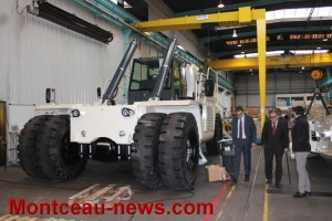 Economie – Visite du sous-préfet d’Autun chez Terex Cranes France à Saint-Vallier