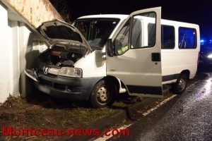 Faits divers – Boxer Peugeot contre pile de pont à Ciry-Rozelay…