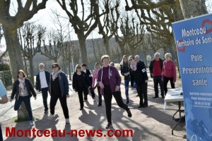 Marche solidaire pour Mars Bleu autour du lac du Plessis