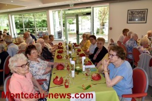 Fête des mère Résidence Henri Malot avec le club l’âge d’or (Montceau)