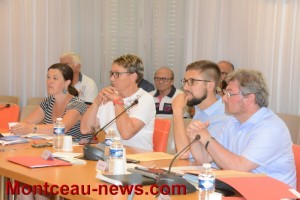Au conseil municipal de Montceau….