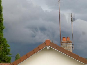 Orage sur le bassin minier