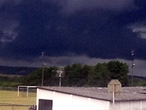 Orage sur le bassin minier