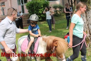 La fête des familles au centre de loisirs Jean-Marcel Bouteloup à Saint-Vallier