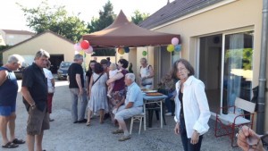 Fête des voisins Rue des Rompois à Montceau