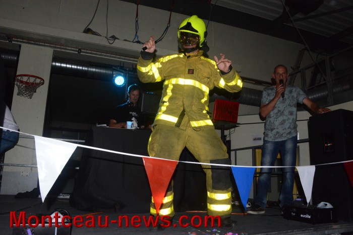 bal pompiers 14071732