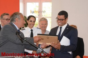 Après deux ans de bons et loyaux services (Montceau)