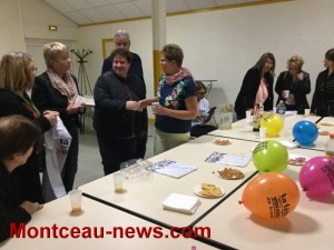 La fête des voisins au travail à l’espace Hélène Brésillon