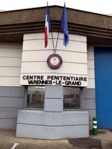 Situation du centre pénitentiaire de Varennes-le-Grand (Social)