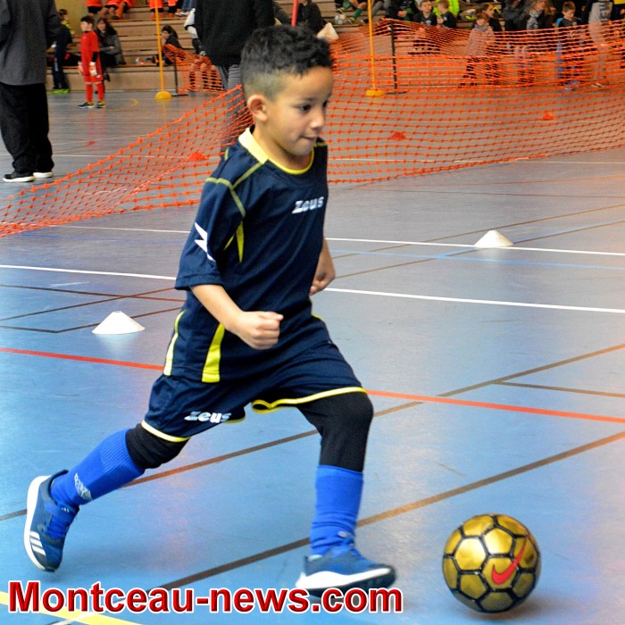 foot 25021817