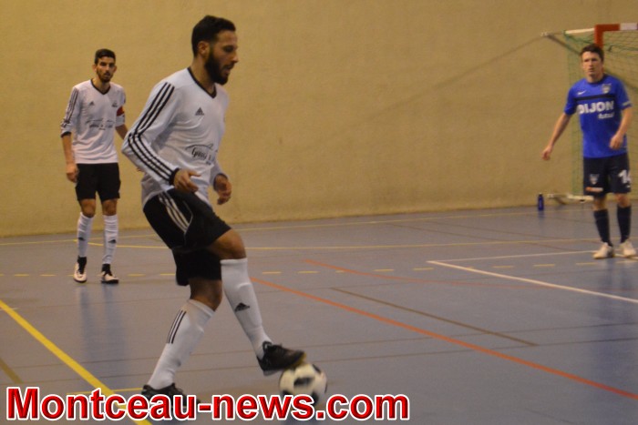 foot 2703182