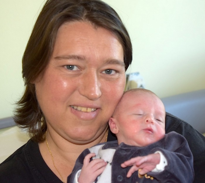 bebe romain 1904183