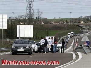 Réactualisé à 18 h 20 Manifestation de « Colère 71 » sur la RCEA…