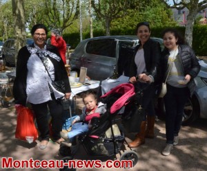 Montceau-les-Mines : Brocante du CS Marronniers