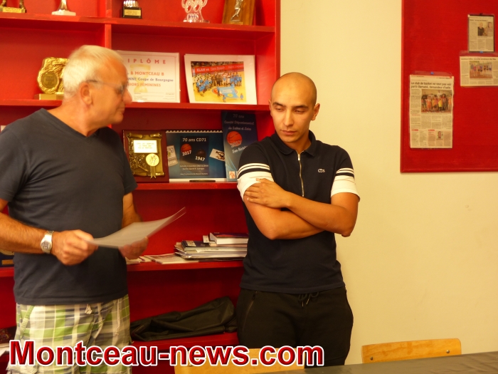 basket 2606189
