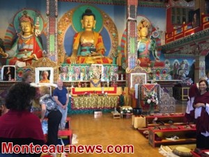 Le temple des 1000 Bouddhas a accueilli le maître tibétain Mogchok Rimpoché