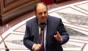 Création d’une mission sur les mesures de protection des entreprises françaises (Politique)