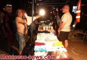 Marché artisanal (Saint-Vallier)