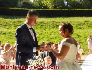 Mariage : Cérémonie laïque à Sanvignes