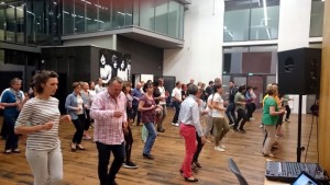 Venez apprendre à danser avec  SWING DANCE de Montceau