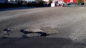 « Nids de poules ou nids de vaches ???? » (Montceau)