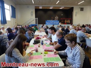 Club pongiste montcellien ( Montceau)