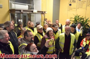 Montceau-les-Mines : les Gilets Jaunes du Magny à..