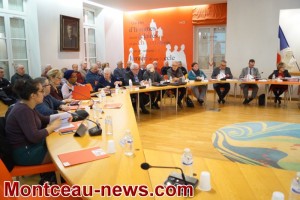 Des subventions « distribuées » au conseil…