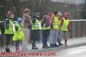 Réactualisé – « Chaîne humaine des gilets jaunes (Voir vidéo)